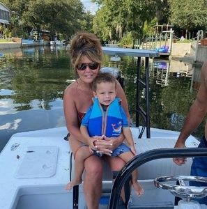 Meet your Posher, Debra